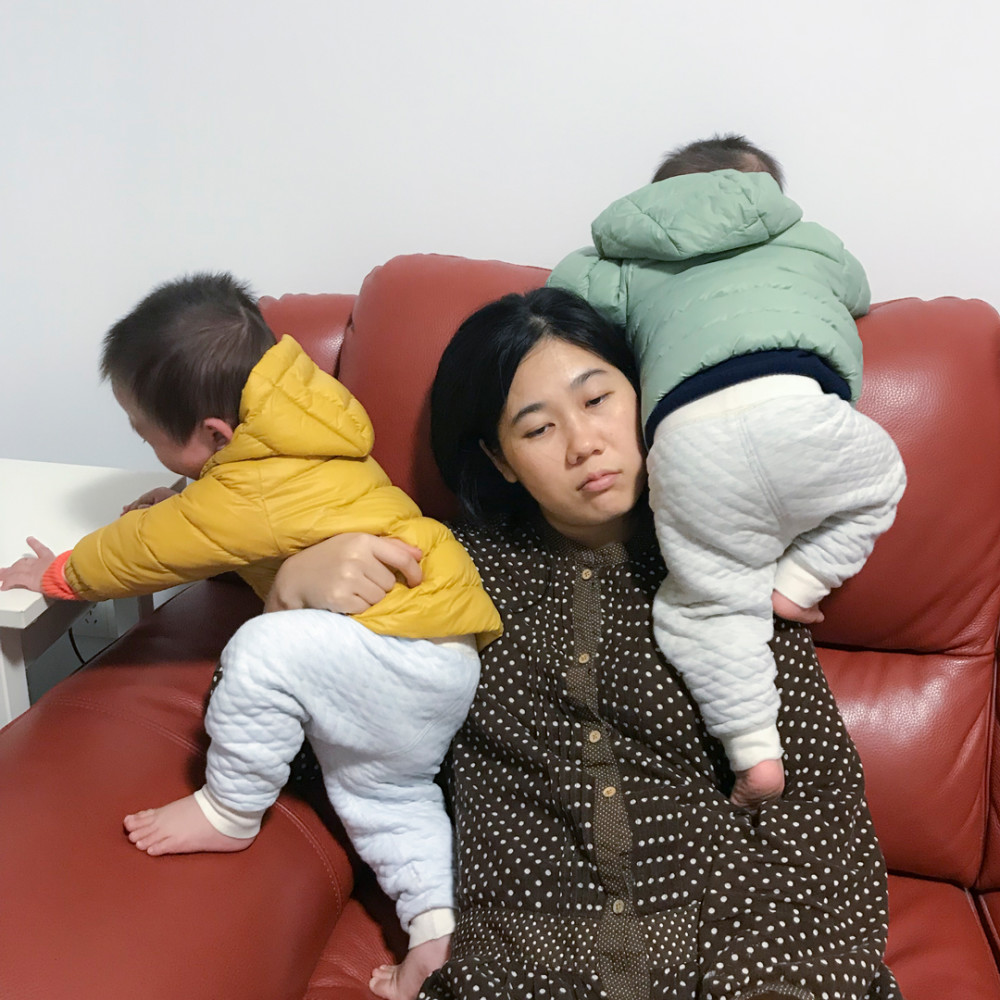 谷雨影像丨全职带娃放弃事业新手妈妈半年崩溃无数次