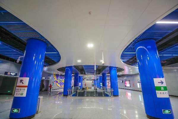 探秘北京地铁6号线西延:美得可以拍婚纱照了,