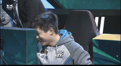 当搞笑的动图倒放 原来这么有意思更加搞笑了