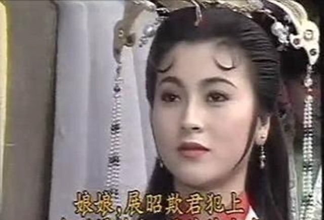 重温经典港剧碧血青天杨家将,感叹展昭和小蝶的今生情不变