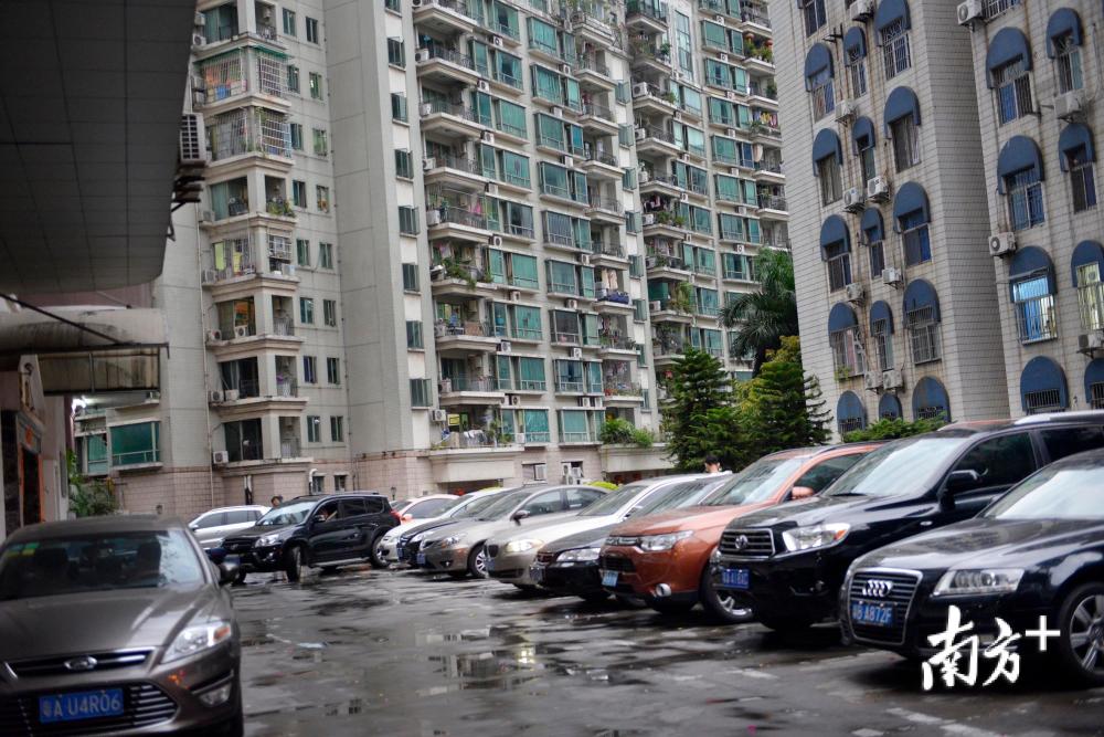 广州小区停车场不得擅自涨价!价格调整或需提