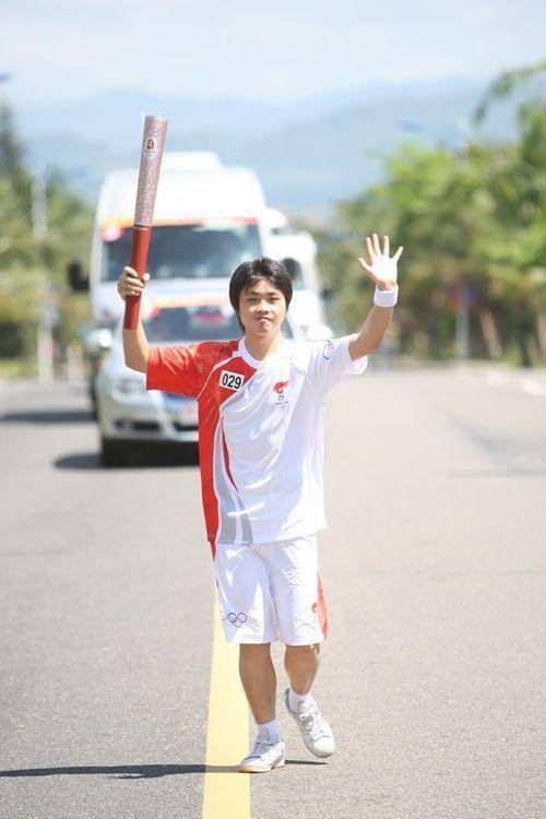 电竞人物志|李晓峰游走于"sky"之外:只有赢才能出人头地