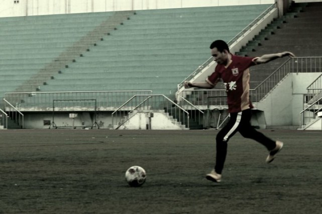 东北的萧条留不住年轻人也留不住足球?千人高