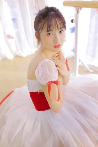 沈月与李兰迪同框,没有对比就没有伤害,网友:她