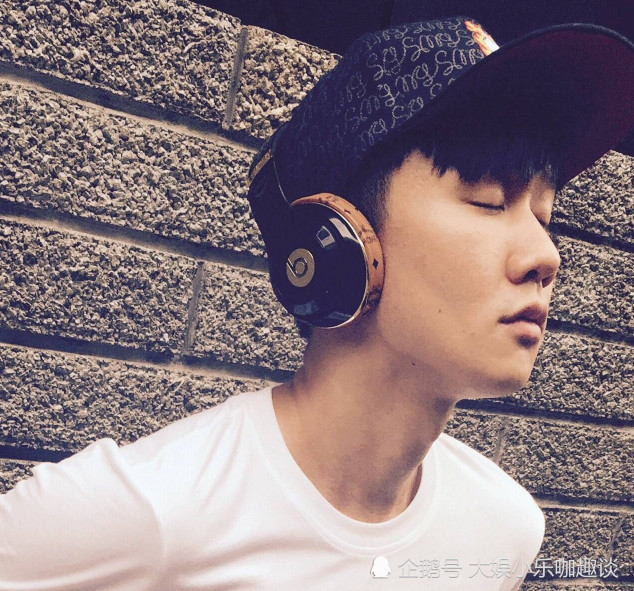 林俊杰给陈奕迅写的一首歌,唱哭无数分手的情