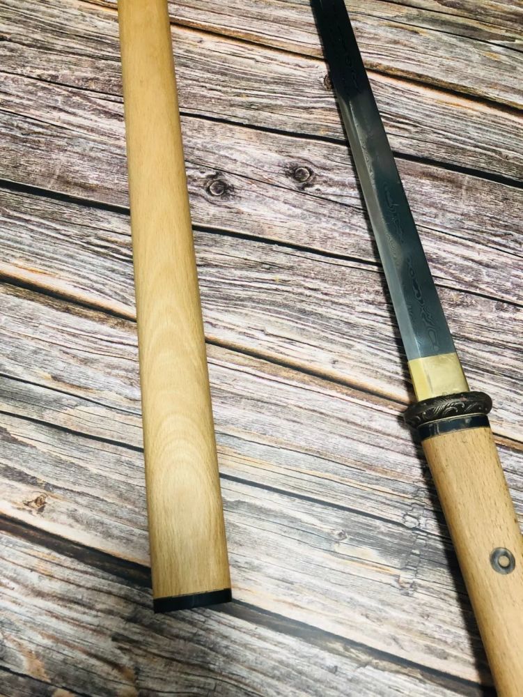 简单才是真绝色素雅简单的白木唐刀