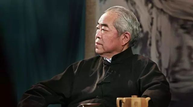 范曾|范曾写的字能称为书法吗？能登大雅之堂吗？