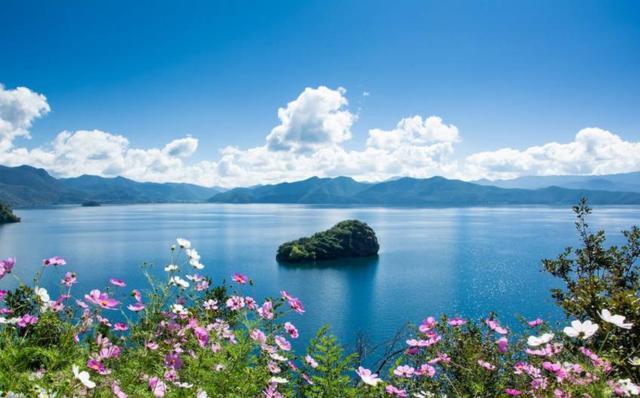 丽宁公路,拉近了丽江到泸沽湖的距离,来一场川