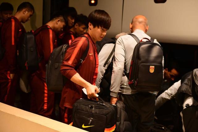 国足放假要求晚饭前归队 元旦不会再设置假期