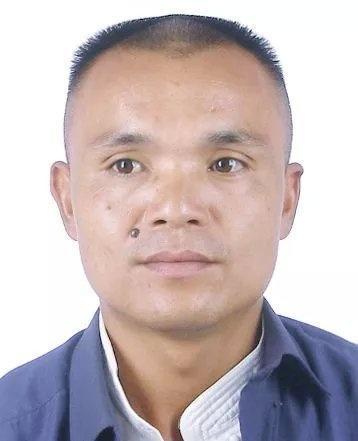 注意四川警方悬赏3万元通缉这个人
