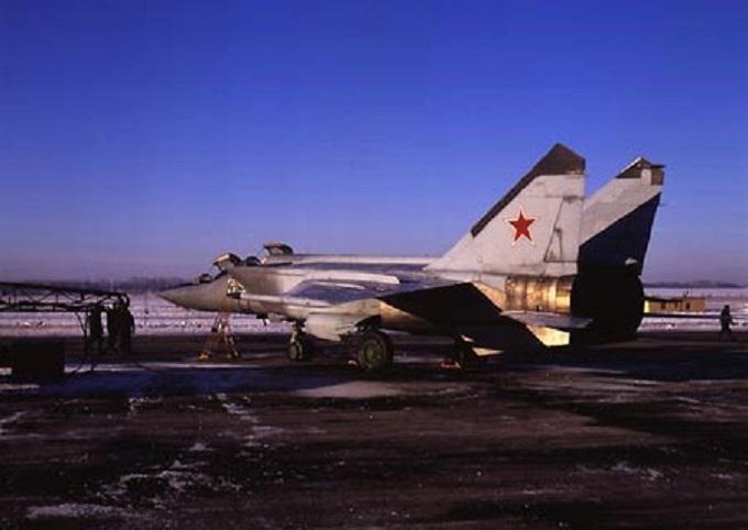 全负载的米格31和米格25哪个快一些?事实恐怕