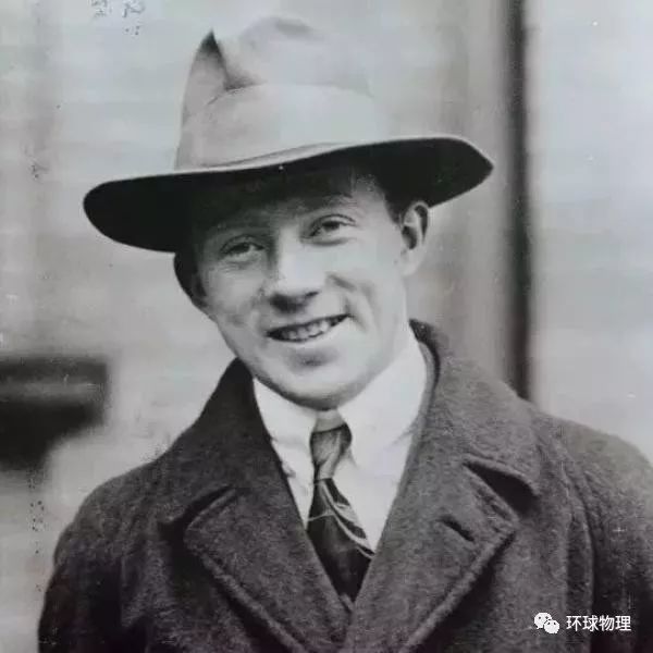 世界著名物理学家颜值排行榜,费曼排第五
