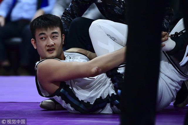 郭士强回应丛明晨伤情:尚未确定 伤病对我们的影响最大