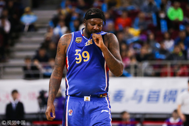 一文读懂昨夜cba:布拉切回归首秀 弗神赛季得分1000