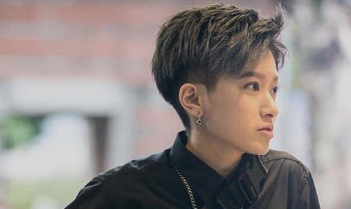 继吴卓林后,又一同性明星官宣结婚,网友:长得真