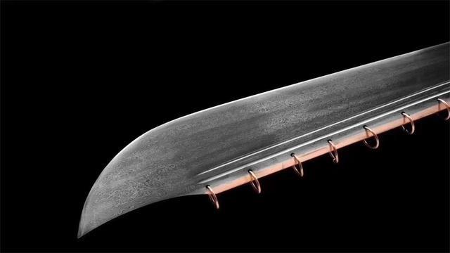 古代大刀上为何要装一串铁环?是为了好看吗?网友:看完涨知识!