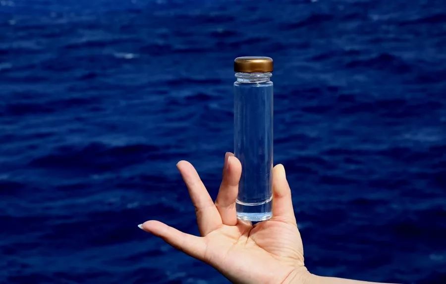 把地球最深的祝福送给你，我的中国！