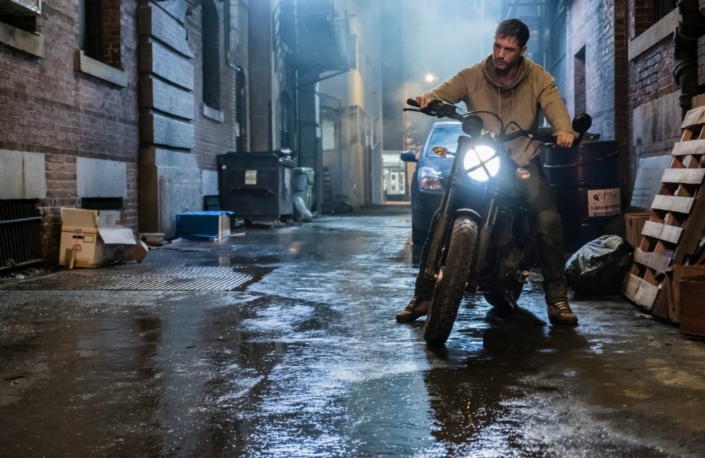 离下映只剩7天,被《海王》 逆袭,这部大片票房