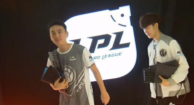 LPL或迎赛制大变动!引入工资帽 取消东西部分