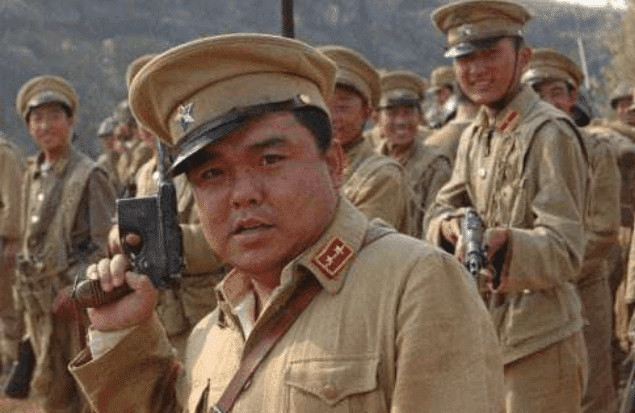 抗战中伪军都要向日军敬礼?这些大汉奸连日军军官都要向他们敬礼