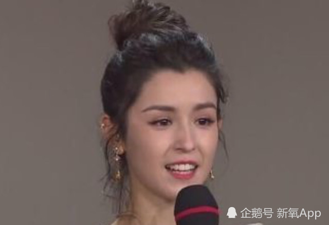 被全网夸爆的女神一次直播就彻底崩了,而44岁