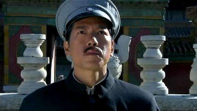 孙殿英臭名远扬33年却做了一件好事刘伯承都给他竖大拇指