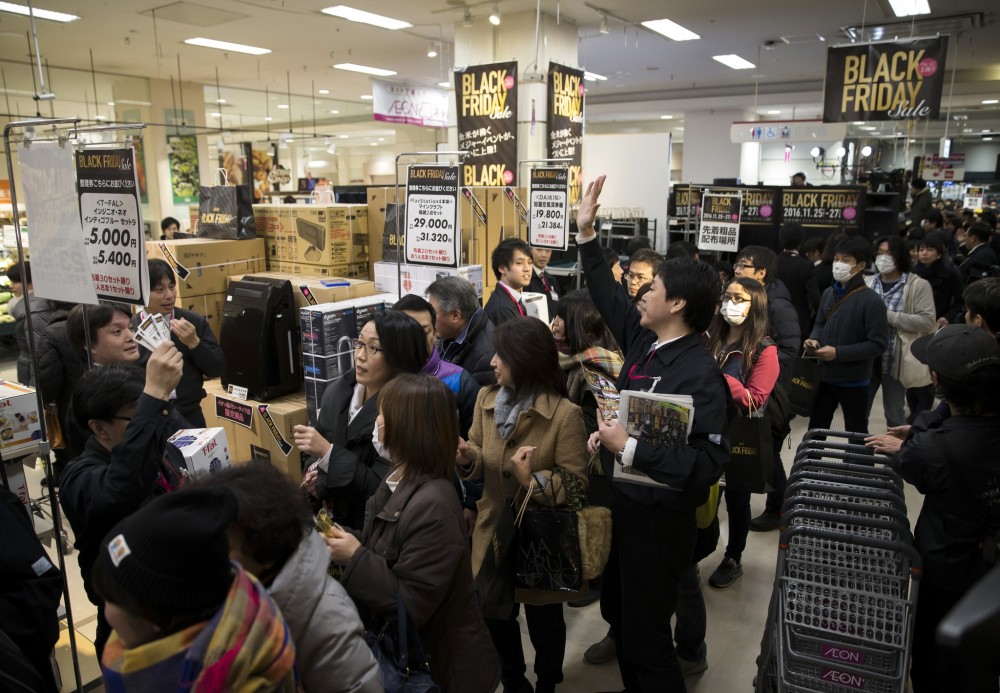 日本羡慕中国人有钱,免税店降价后又出新套路