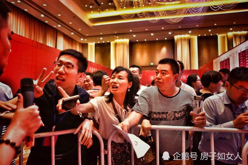 有价无市的二手房,2019会降价抛售吗?炒房客