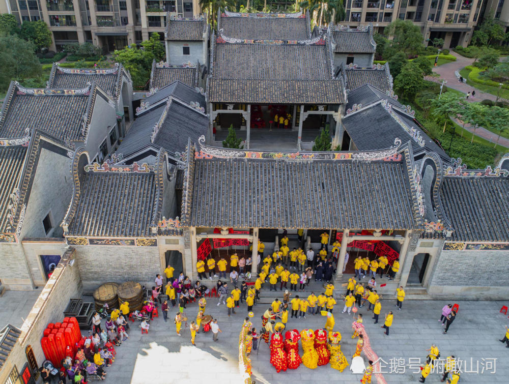 隐藏在高楼大厦中的别样精致的琶洲新村徐氏宗祠