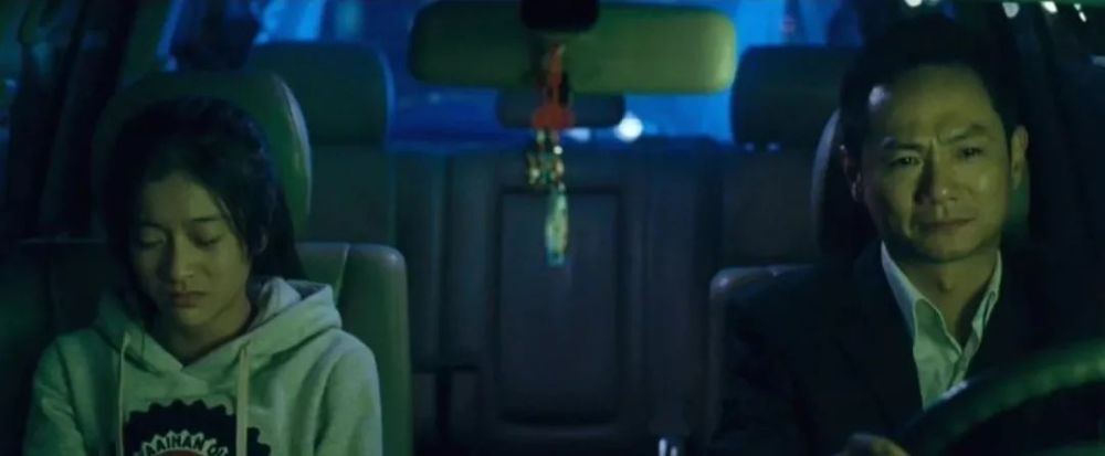 年轻人,你为什么不反抗?在中国传统家庭里孩子