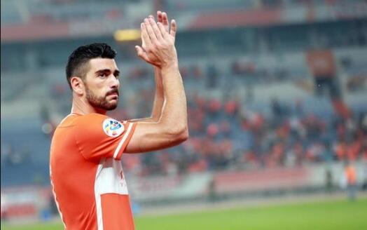 德媒曝光佩莱与鲁能续约 意大利中锋再战两年