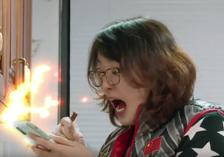 傅园慧谈相亲:现在流行50岁结婚 傅爸金句频出