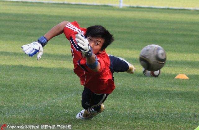是国门也是漫画暖男 颜骏凌:我生活中很无趣