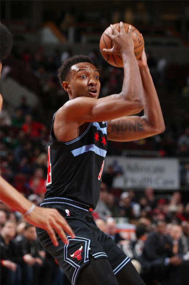 nba热门秀小温德尔卡特为了打球连哈佛大学都不读