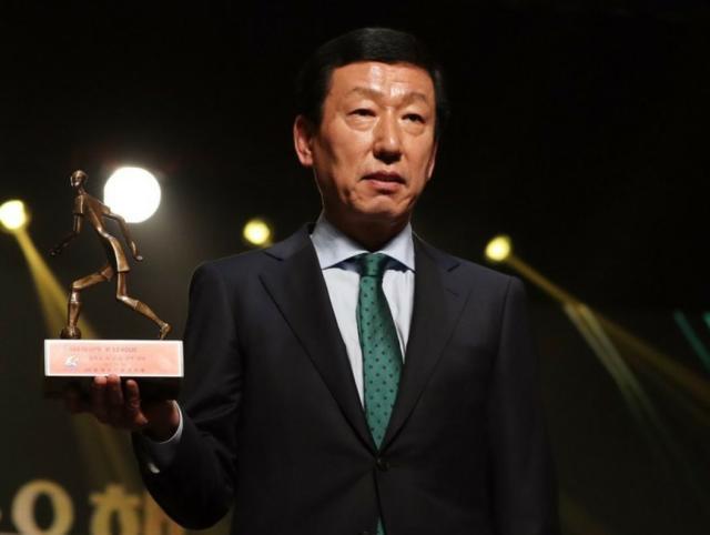 权健介入足球3年成绩高开低走 砸钱多引援却遭