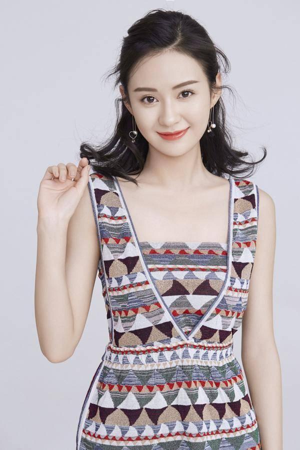 赵韩樱子都已经改名,她再不改名都没机会走红?