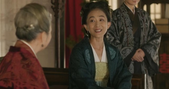为了彰显仁德,便将她封为御妹,尊为金花郡主,与八贤王赵德芳兄妹相称