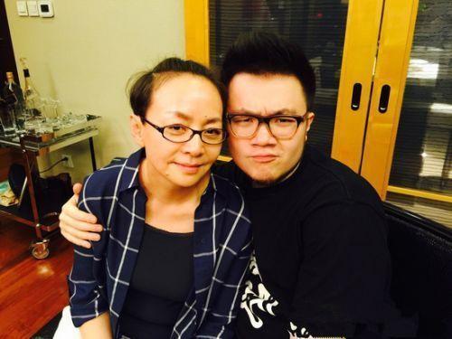 巴图喜当父亲,英达想孙子认祖归宗,宋丹丹霸气