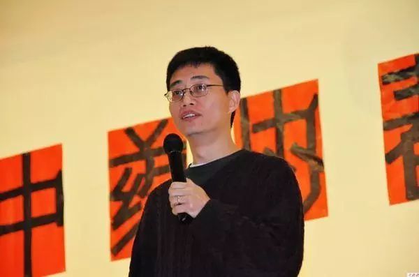 王自健今晚80后脱口秀2012_王自健今晚80后脱口秀_今晚八零后脱口秀