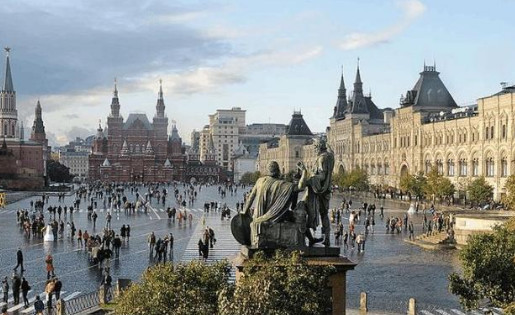 俄罗斯首都“莫斯科”，跟中国相比算是几线城市？差距真明显