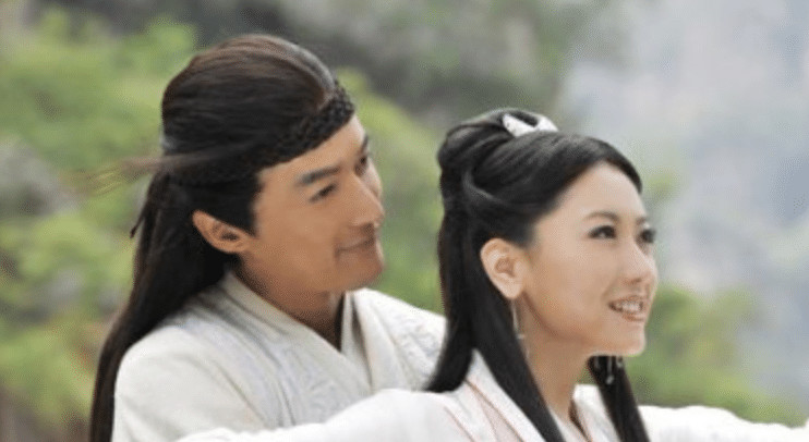 神话演员现状,金莎靠商演为生,他出场不到两分钟如今却跻身一线