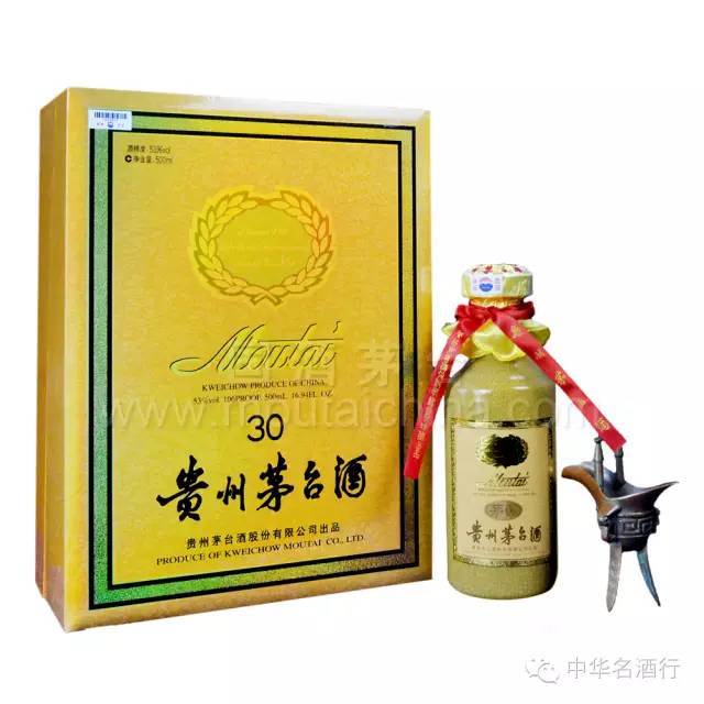 1,茅臺年份酒:主流產品15年,30年,50年,還有80年和漢帝茅臺市面上很少