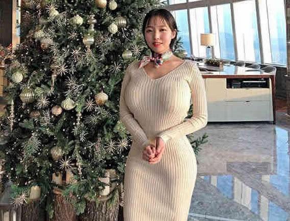 130斤韩国健身女神,身材丰腴却无臃肿感,肉都长对地方