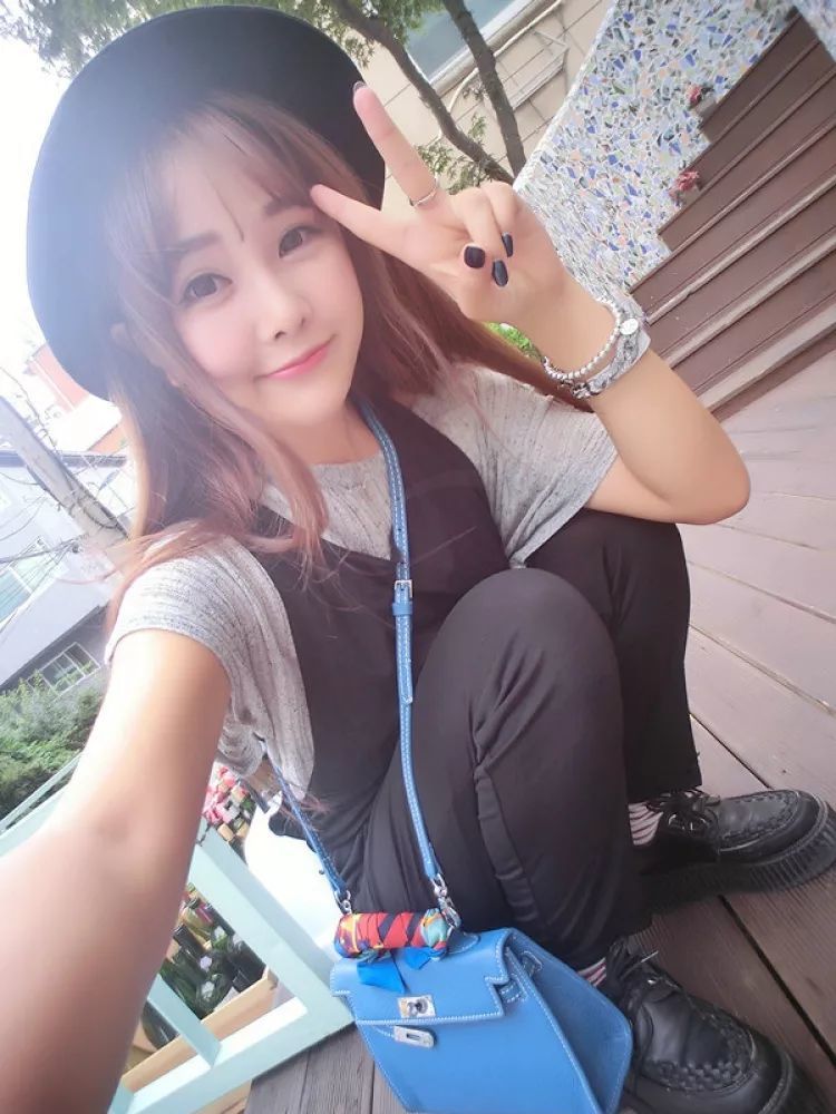 \
