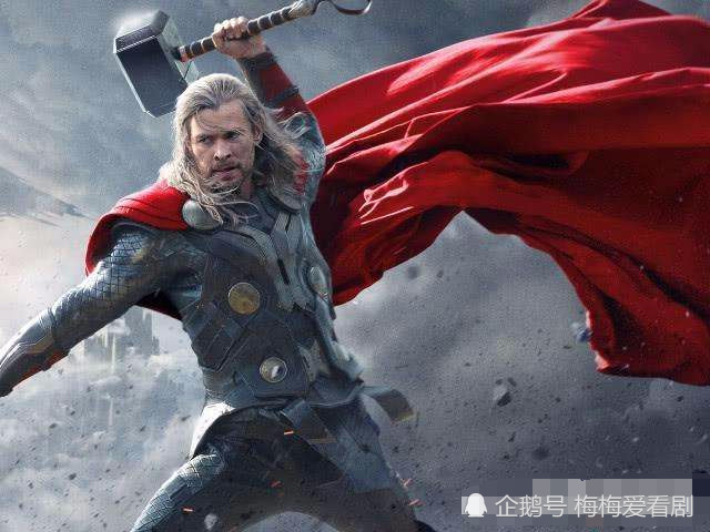 复联4:他拿起了雷神的锤子,美队的盾,钢铁侠的