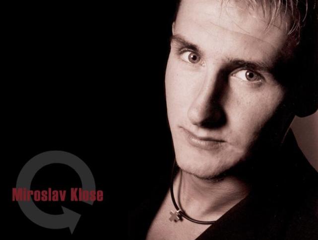 双K神!那个超越罗纳尔多的男人 曾是多少人的