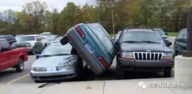 东西城路侧专辟居民停车位,条件极严、费用极