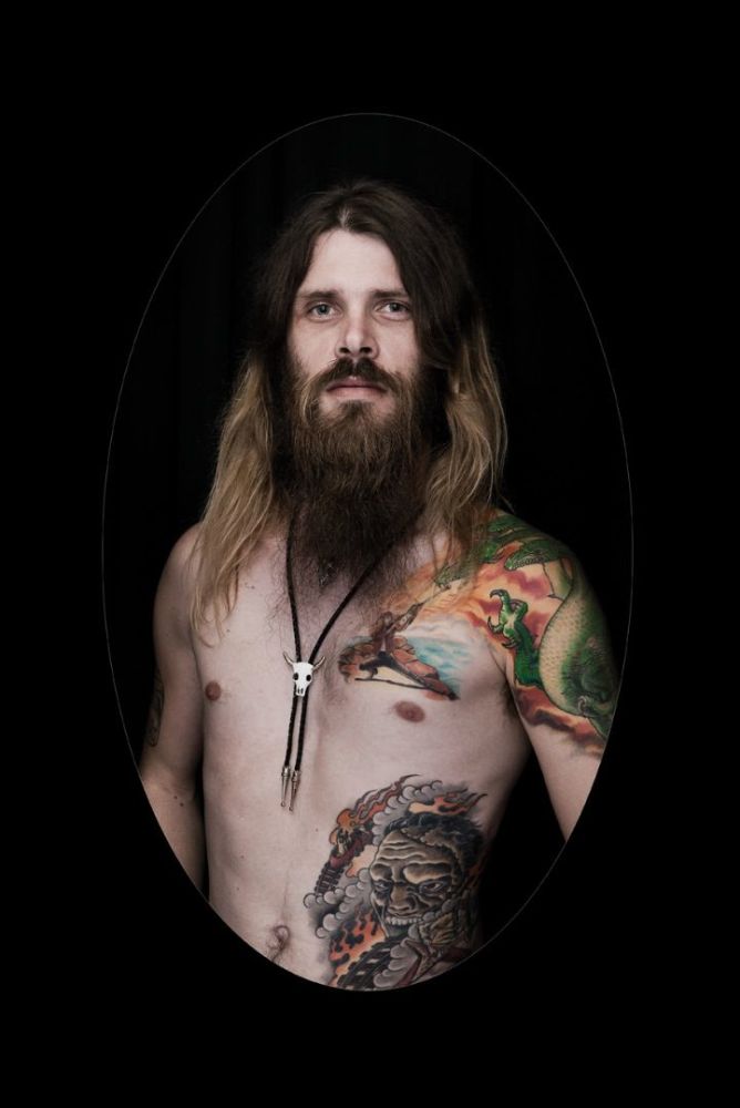 长发肌肉男的蜕变史,最后一张年轻10岁!