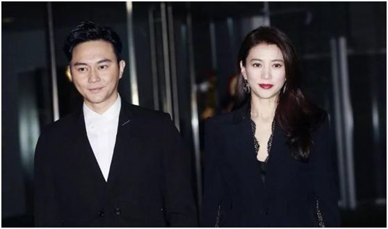 仙靓夫妇袁咏仪张智霖的爱情观:真爱都是惯