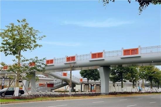 泉州市区金洲人行天桥完工 逛游笋浯园不再人车混行